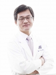 압구정 정원성형외과 서만군 원장