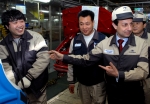 GM DAEWOO 아카몬 사장, 경차 전용 창원공장 방문