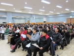 동명대학교 운영 부산 남구노인복지관 
무료 노래 강습 프로그램 실시 장면