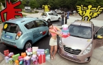 올림픽공원 소마미술관에서 진행 중인 키스해링 전시 행사에서 키스 해링 작품으로 래핑된 GM DAEWOO 마티즈 크리에이티브.