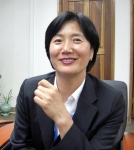 “핸드볼 대중화 물꼬 되길”…올림픽 금메달리스트 성경화 씨