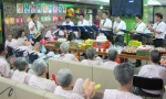 김호용 선임연구본부장(왼쪽 3번째)를 비롯한 KERI 색소폰동호회 회원들이 28일(토) 마산 세양요양병원을 찾아 요양중인 어르신들을 위한 공연을 펼치고 있다
