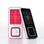 삼성전자가 현지시각 9월 3일부터 독일 베를린에서 열리는 IFA 2010에서 톡톡튀는 디자인과 컬러로 무장한 MP3 플레이어를 전시할 예정이다.