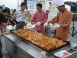 아시아를 넘어 세계 최고의 맛의 향연 ‘2010 춘천 닭갈비·막국수축제’ 28일 시작
