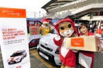 기아자동차㈜는 이달 31일까지 홈플러스 월드컵점(서울 마포구 소재)에 ‘쏘울(Soul) 체험존’ 을 마련하고, 쏘울 3대를 전시해 쏘울의 세련된 디자인을 자세히 살펴볼 수 있도록 