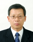 ‘미래성장동력과 ICT’를 주제로 2010년 추계학술대회를 개최하는 한국경영정보학회 회장 장시영 성균관대 교수.