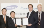 삼성전자가 미국의 2대 지역 이동통신 사업자인 셀룰러 사우스(Cellular South)와 LTE 상용 장비 공급 계약을 체결했다. 삼성전자 네트워크사업부장 김운섭 부사장과(왼쪽에
