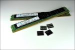 삼성전자가 세계 최초로 개발한 3D-TSV 8GB(기가바이트) DDR3(Double Data Rate 3) DRAM