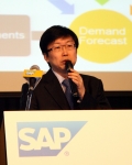 SAP 코리아는 12일 대한상공회의소 국제회의장에서 ‘SAP 솔루션 페어 2011’을 성황리에 개최하고 인메모리 컴퓨팅, 모바일, 클라우드 등의 최신 기술을 통한 경영혁신 방안을 