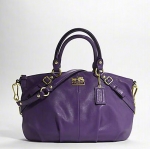 머스트잇에서 판매되고 있는 Coach Sophia Satchel Bag