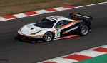 2011 유럽 르망 시리즈 2전에서 한국 판바허 레이싱팀의 F458 이탈리아 GT 가 서킷을 질주하고 있다