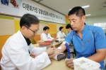 영등포글로벌빌리지센터에서 다문화가정 대상으로 간질환(A.B형간염) 검진 및 예방,치료사업을 진행하는 모습