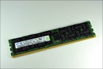 삼성전자가 업계 최초로 30나노급 4Gb DDR3(Double Data Rate 3) D램을 기반으로 
엔터프라이즈 서버향 '1.25V 16GB(기가바이트) DDR3 R