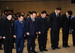 김관용 경북도지사, 박태준 포스코 명예회장 조문