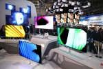 10일부터 미국 라스베이거스에서 열리고 있는 세계 최대 가전전시회 CES 2012에서 CES 2012 최고 혁신상을 받은 삼성전자의 '슈퍼 OLED TV'