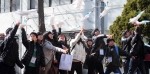 건국대(총장 김진규)가 겨울방학을 맞은 초중고교 학생들을 대상으로 영어캠프(초등생)와 이공계 체험(중학생), 학과탐방(고교생) 프로그램 등 다양한 교육 사회공헌 프로그램을 실시하고
