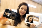 DV 300F로 찍은 사진을 갤럭시탭8.9LTE와 공유하는 모델컷