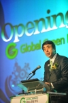 한국에너지기술평가원 이준현 원장이 글로벌 그린에너지 리더스포럼 2012의 개회사를 하고 있다.