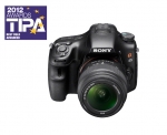 소니는 DSLT 카메라 알파 A65와 미러리스 카메라 NEX-7, 초고속 메모리카드 XQD의 총 3개 제품이 유럽 최고 권위를 자랑하는 ‘TIPA 어워드 2012’를 수상했다고 밝