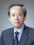 대구문화재단 대표이사로 내정된 김정길 씨.