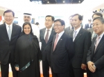 KOTRA, 한국상품전 전시장을 순시하고 있는 귀빈들 (왼쪽부터 홍석우 지식경제부 장관, 쉐이카 루브나 알 까시미 UAE 대외무역부 장관 (앞), 모하메드 타니 무쉬드 알 루마이스