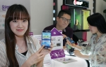 LG유플러스(부회장 이상철 / www.uplus.co.kr)가 22일 오전 9시부터 홈페이지, 매장 등을 통해 삼성전자의 ‘갤럭시S3 LTE’ 예약가입을 시작한다.