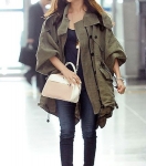 밀리터리룩에 어울리는 가방 코디법은?