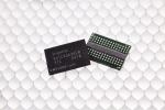 SK하이닉스(www.skhynix.com, 대표이사: 권오철)는 19일(水), 업계 최초로 20나노급 4기가비트(Gb) 그래픽 DDR3 D램을 개발했다고 밝혔다.