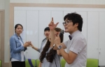 유머웃음 힐링 프로그램 진행중인 박재준강사