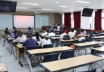 군산대학교 교수들이 학생들을 위한 장학금을 기부해 관심을 끌고 있다.
