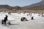 독립기념관(관장 김능진)은 2013년 1월 1일부터 독립기념관 서곡 연지를 활용하여 3,900㎡ 규모의 '얼음썰매장'을 개장한다.