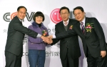 LG전자가 중국 유일의 국영방송사인 CCTV의 스포츠채널 'CCTV-5'와 TV 분야에서 전략적 제휴를 맺고 다양한 공동 마케팅 활동을 통해 중국 TV시장 공략을