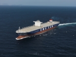 3개의 잡지로부터 올해 최우수 선박으로 선정된 프랑스 CMA CGM 社의 16,000 TEU 컨테이너선인 ‘CMA CGM Marco Polo’호의 모습.