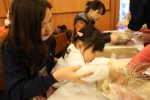 사단법인 함께하는 사랑밭이 KB국민은행과 함께, 보육시설의 아이들과 같이 쿠키를 만들며 나눔을 전하는 ‘쿠키배달부’ 행사를 실시했다.