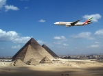 에미레이트 항공에서 2013년 2월18일부터 적용 가능한 카이로 허니문특가 항공권을 출시하였다.
