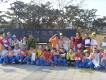 중국 청도시 제1소학교 학생과 인솔교사 40명이 19일(금) 군산대학교를 방문했다.