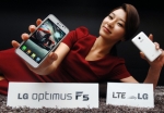 LG전자가 29일 프랑스를 시작으로 유럽, 중남미 등 글로벌 시장에 ‘옵티머스 F5’를 출시하며 폭발적으로 성장하는 LTE 시장 공략에 나선다. 모델이 옵티머스 F5를 들고 포즈를