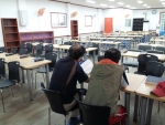 노숙인으로 사단법인 참좋은친구들에서 식사봉사에 참여하고 있는 조안영, 박상길씨(가명). 그들은 24년간 서울역 노숙인들의 버팀목이 되어온 이 곳을 지켜 달라고 우리사회의 양심에 대