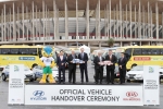 현대∙기아차 관계자 및 FIFA 관계자가 참석한 가운데 2013 FIFA 대륙간컵 대회 공식 차량을 조직위원회에 전달하는 행사를 가졌다.좌측부터 2013 대륙간컵 공식마스코트 풀레