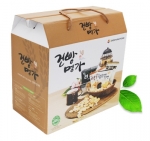㈜대명종합식품의 프리미엄 브랜드 건빵명가가 건빵 4종 선물세트를 출시했다.