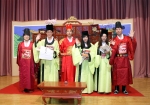 8월 23일 국제청소년센터에서 조선시대 과거시험을 재현한 한글서예대회가 아시아 청소년 200여명이 참가한 가운데 성황리에 열렸다.
