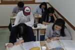 대치동 신우성논술학원에서는 10월 3일부터 5일까지 2014학년도 홍익대 인문계 수시논술 특별반을 개설한다.