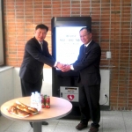 MEDIANA Healthcare Business Department Director Ki Won Kim and Professor Hee Jung Kim (from left) du