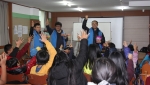 한국보건복지인력개발원 대구사회복무교육센터 자원봉사동아리 행복한 동행이 지난 24일 오후 대구가톨릭근로자회관 ‘다솜학교’에서 다문화가정 아이들과 즐거운 시간을 보냈다.
