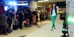 신도림 디큐브백화점 지하1층 영스트리트에서 열린 디큐브 패션파티 2014 with O.F.F.에서 모델들이 화사한 봄 패션스타일을 선보이고 있다.