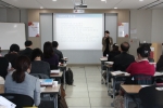 한국보건복지인력개발원은 3월 21일부터 22일까지 양일간 부산사회복무교육센터에서 부산지역의 의료통역 강사 양성을 위한 지역 의료통역강사 과정 교육을 실시한다.