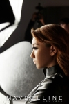 세계적인 메이크업 브랜드 메이블린 뉴욕은 2NE1 씨엘과 함께한 브랜드 대표 마스카라, 더 매그넘 볼륨 익스프레스 광고 촬영장 모습을 공개했다.
