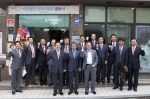 사진 뒷줄 왼쪽부터 김상범 코넥스협회 사무총장(스탠다드펌 대표), 김민용 부회장(이엔드디 대표), 김군호 수석 부회장(에프앤가이드 대표), 김재준 한국거래소 부이사장, 김창호 코넥