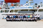 군산대학교 해양과학대학 학생 60여명이 지난 24일(화) 군산 역무선 부두에서 출항식을 갖고 30일간의 원양승선 실습에 나섰다.