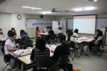 인천·경기지역 읍·면·동 복지공무원 및 통합사례관리사들이 교육에 집중하고 있다.
